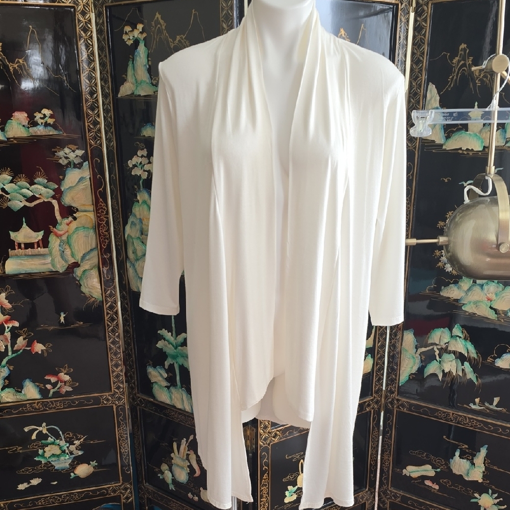 BLVD Cream Women's Cardigan